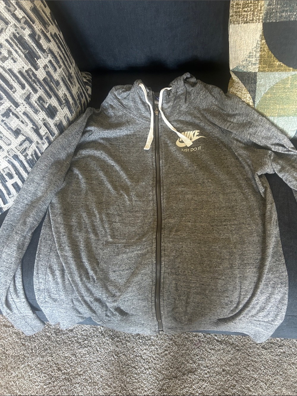 Nike ladies zip up lightweight hoodie grey XL